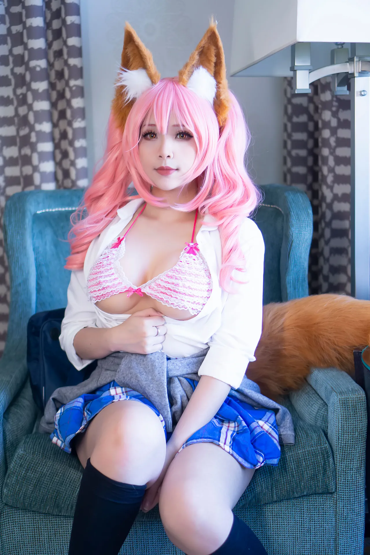 Hana Bunny - Tamamo School Uniform-erohere3.webp